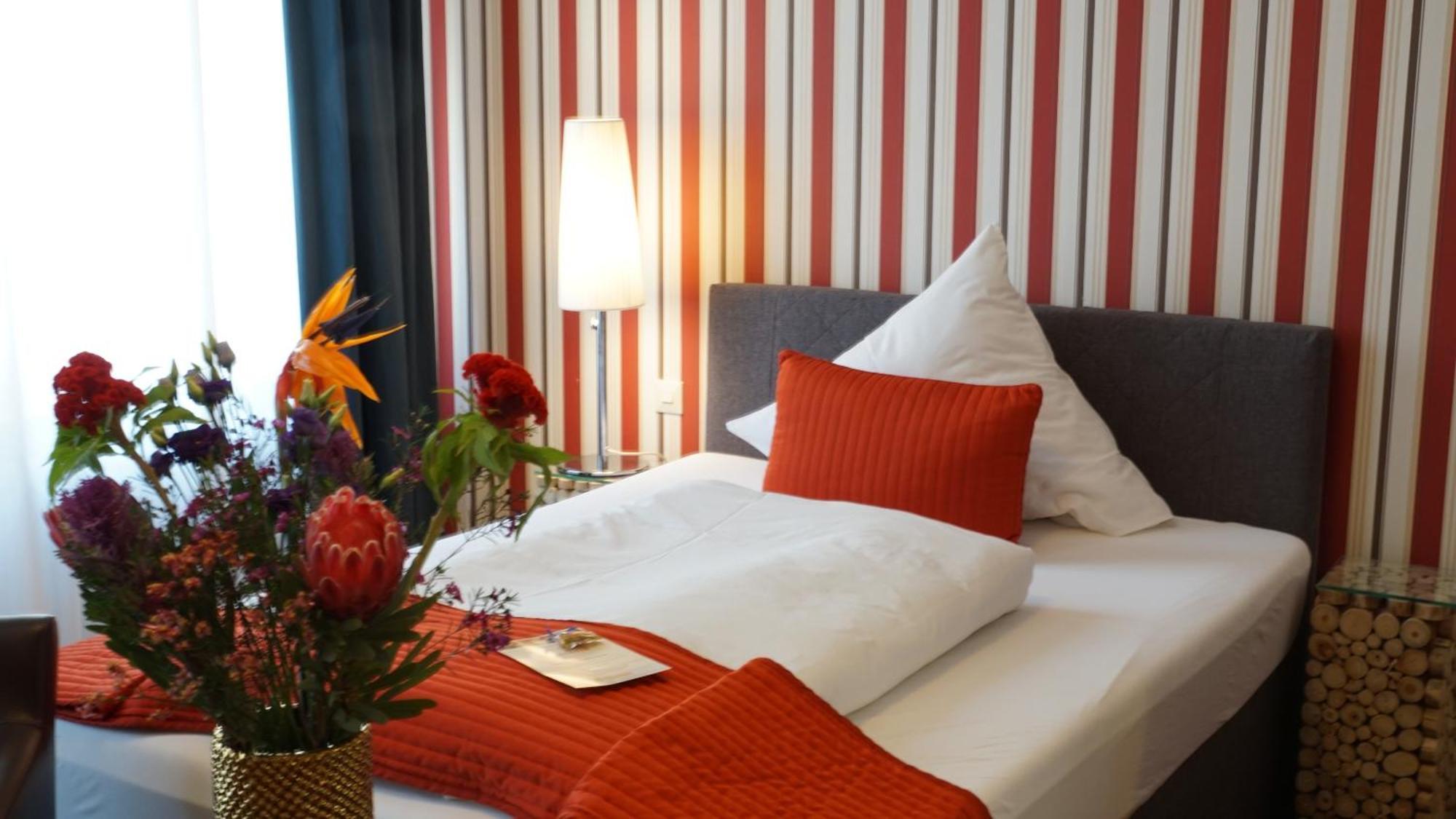 Suiten Hotel Dependance Laterne Baden-Baden Exterior foto